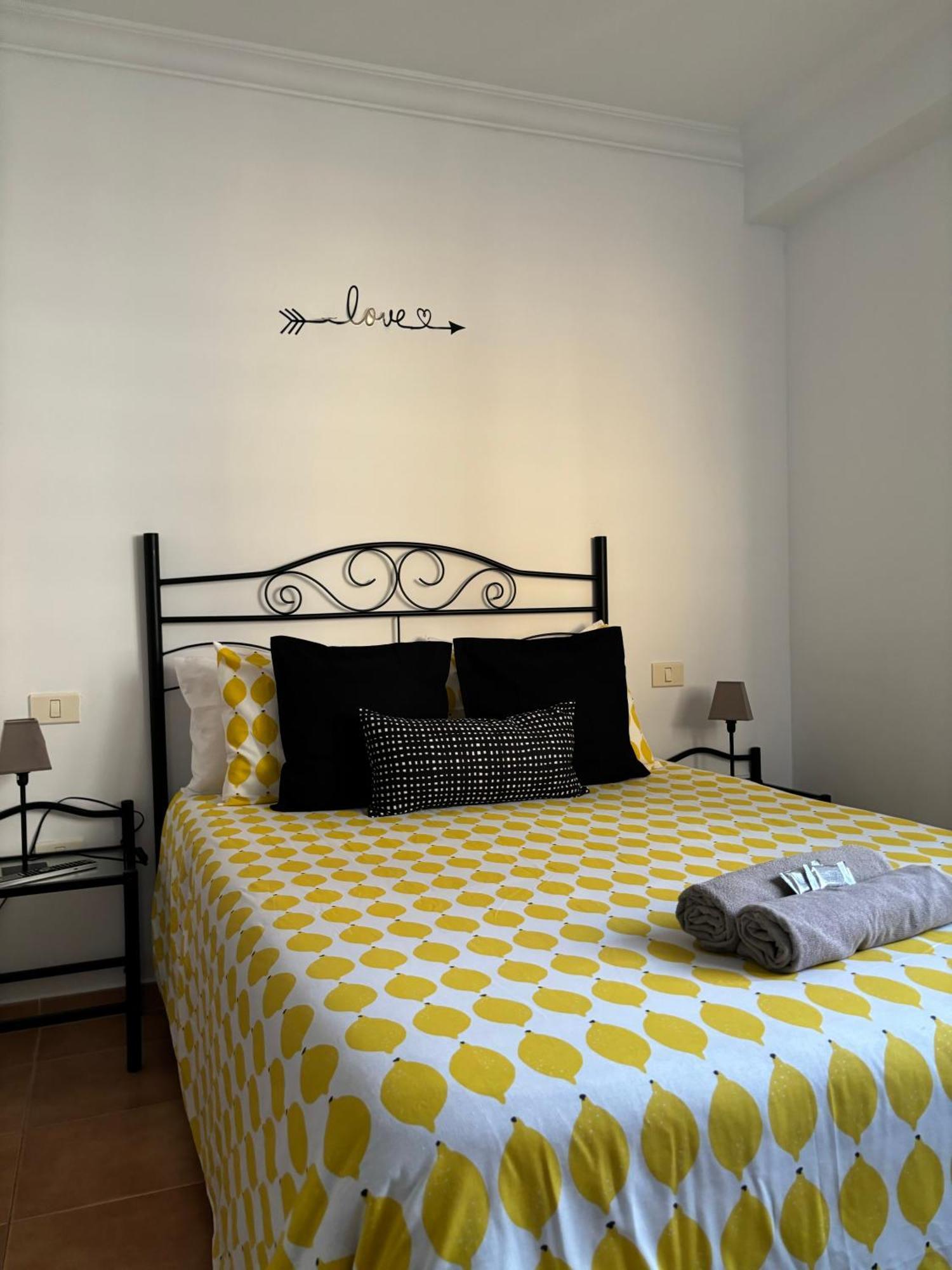 Apartament Sardina Near The Beach With Pool And Wifi E Galdar Exterior photo